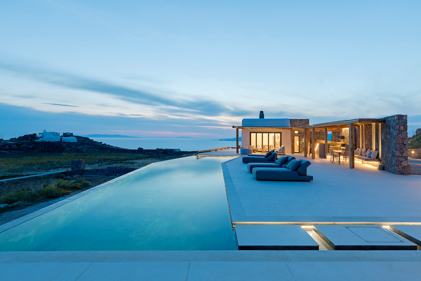 Summer house in Mykonos island by A Soul The Greek Summer house in Mykonos island by A Soul The Greek