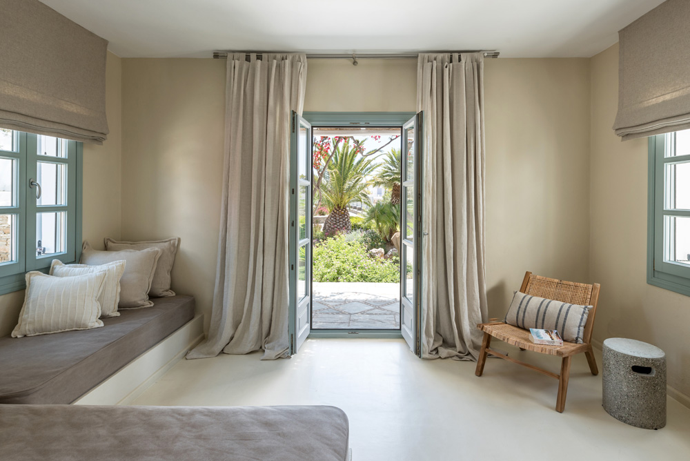 Verina Hotels in Sifnos island - The Greek Foundation