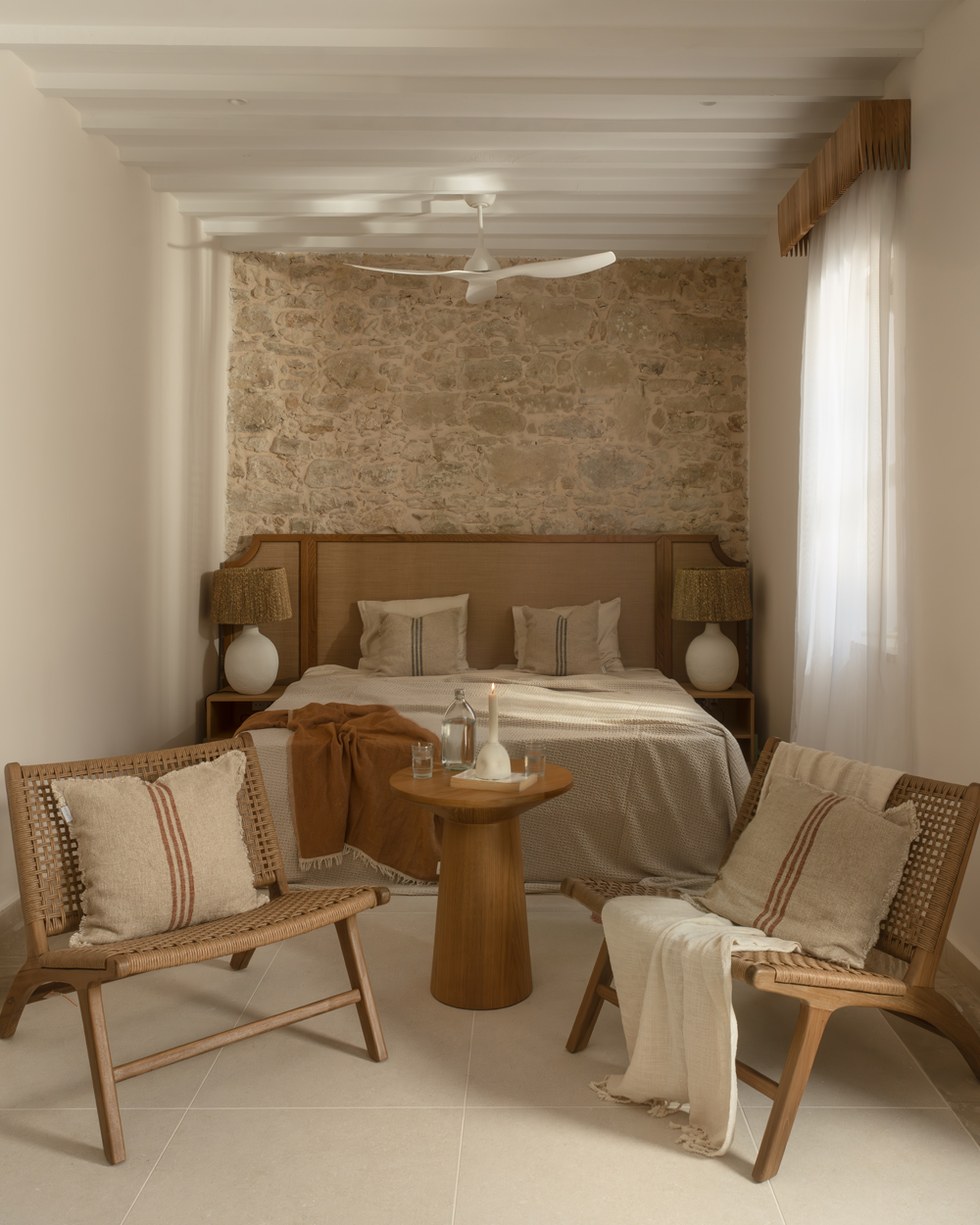 Bedroom at Amarakos wellness retreat.