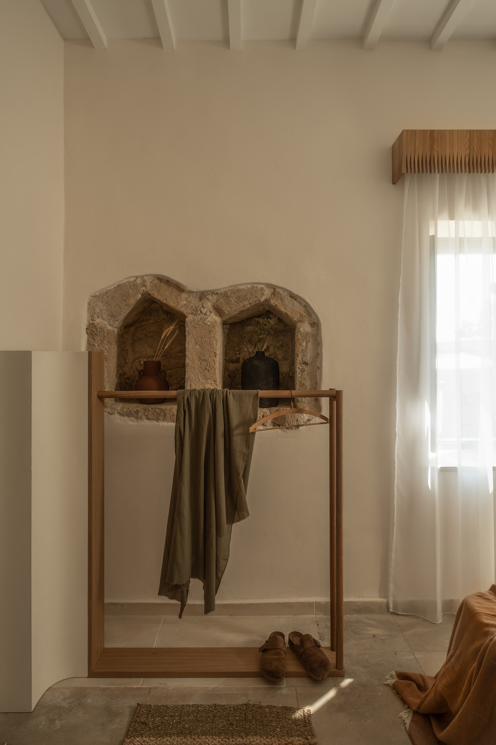 Interior details at Amarakos wellness retreat