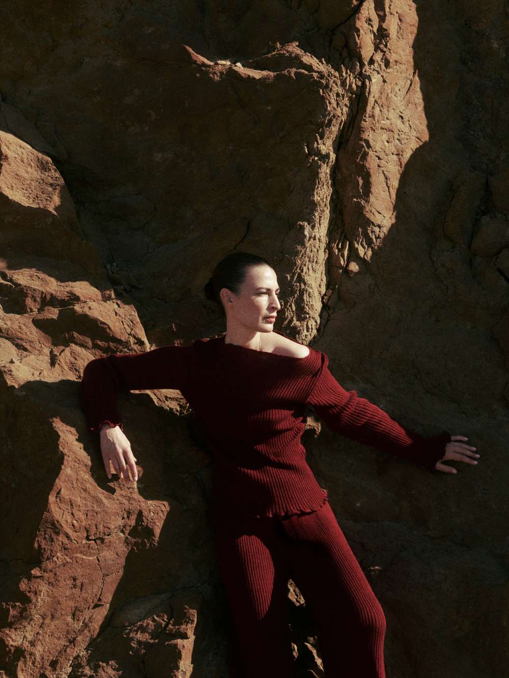 Model posing with Nonna Lietta knit set