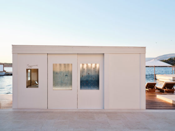 Exterior view of the Maggoosh boutique at Four Seasons Astir Palace Athens overlooking the Athenian Riviera