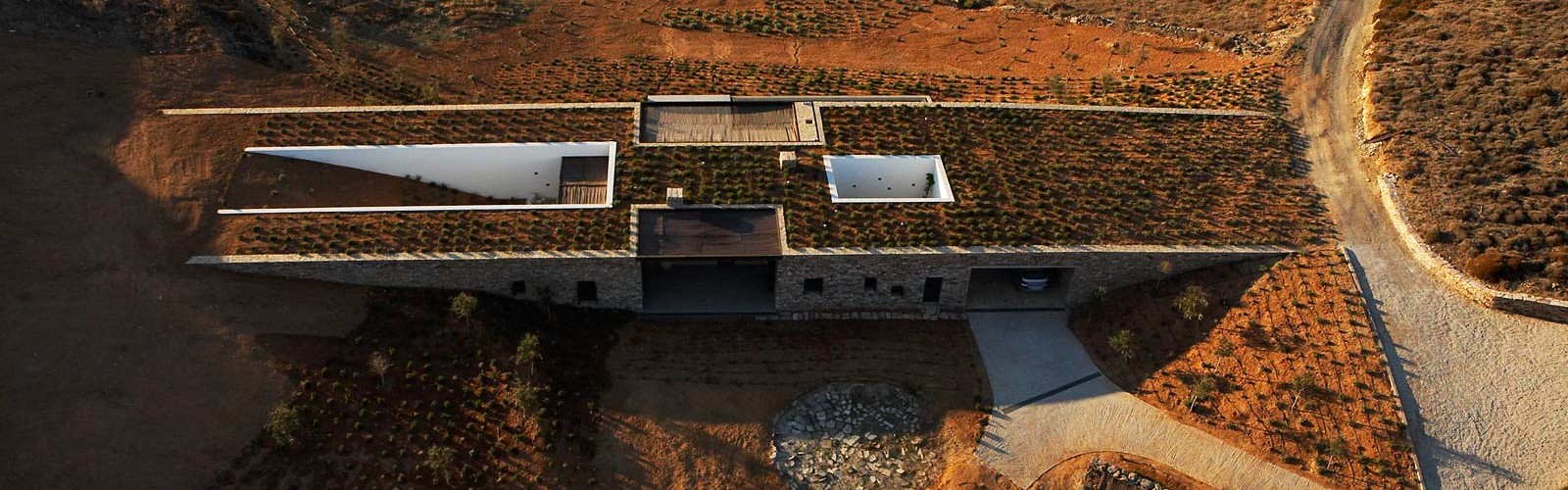 Aloni by decaARCHITECTURE The Greek Foundation